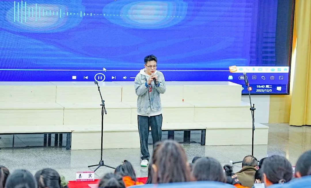 640(1).jpg 640(1).jpg