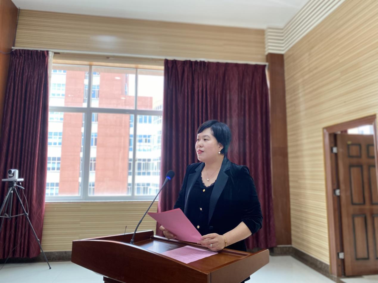 财会金融学院与昆中药及健之佳携手开展教师节公益活动 第 1 张 财会金融学院与昆中药及健之佳携手开展教师节公益活动 第 1 张