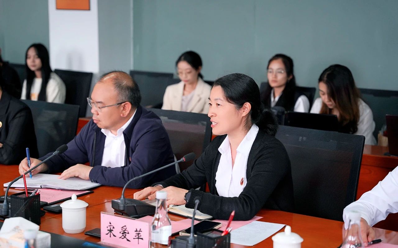 云南高校首家!安宁市民营企业案例库建设基地项目顺利签约揭牌 第 6 张 云南高校首家!安宁市民营企业案例库建设基地项目顺利签约揭牌 第 6 张