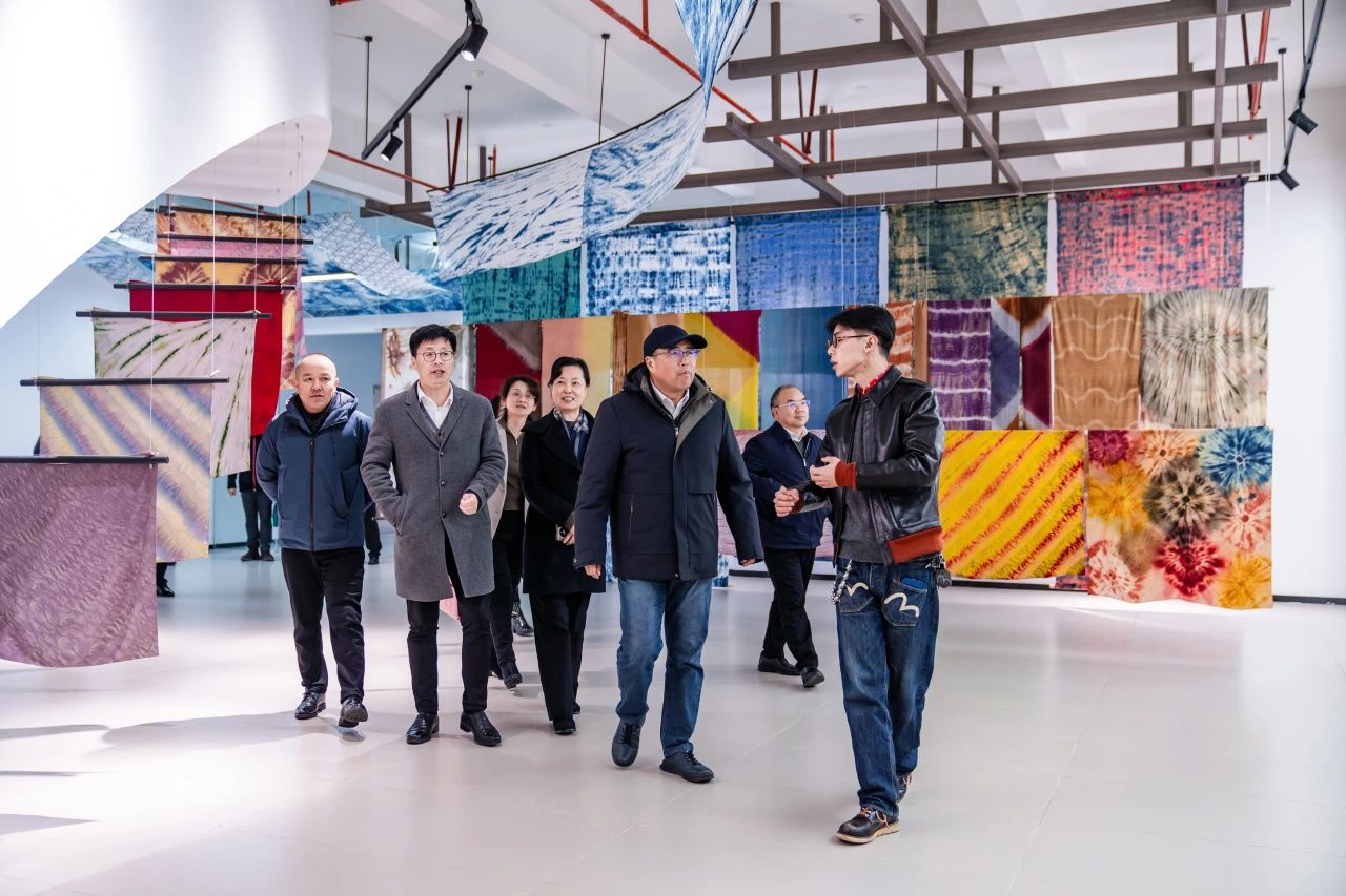 微信图片_20250106170135.jpg 常熟理工学院党委书记王培君一行莅临我校交流座谈 第 14 张