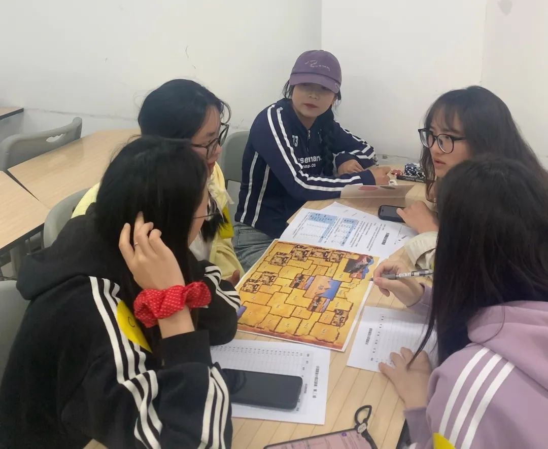 从课本到实战:财金学子沙漠掘金赛狂掀'财富风暴',这些技能亮了! 第 4 张 从课本到实战:财金学子沙漠掘金赛狂掀'财富风暴',这些技能亮了! 第 4 张