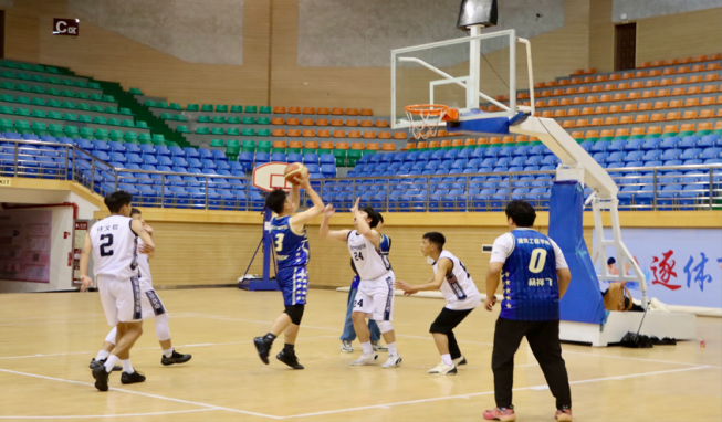 蓄力而发，挺进总决赛终章！医学院勇闯校篮球赛总决赛 第 11 张