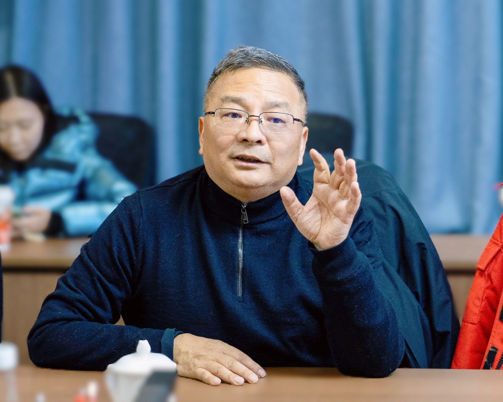 著名演员于荣光到访云经管‼️ 第 5 张