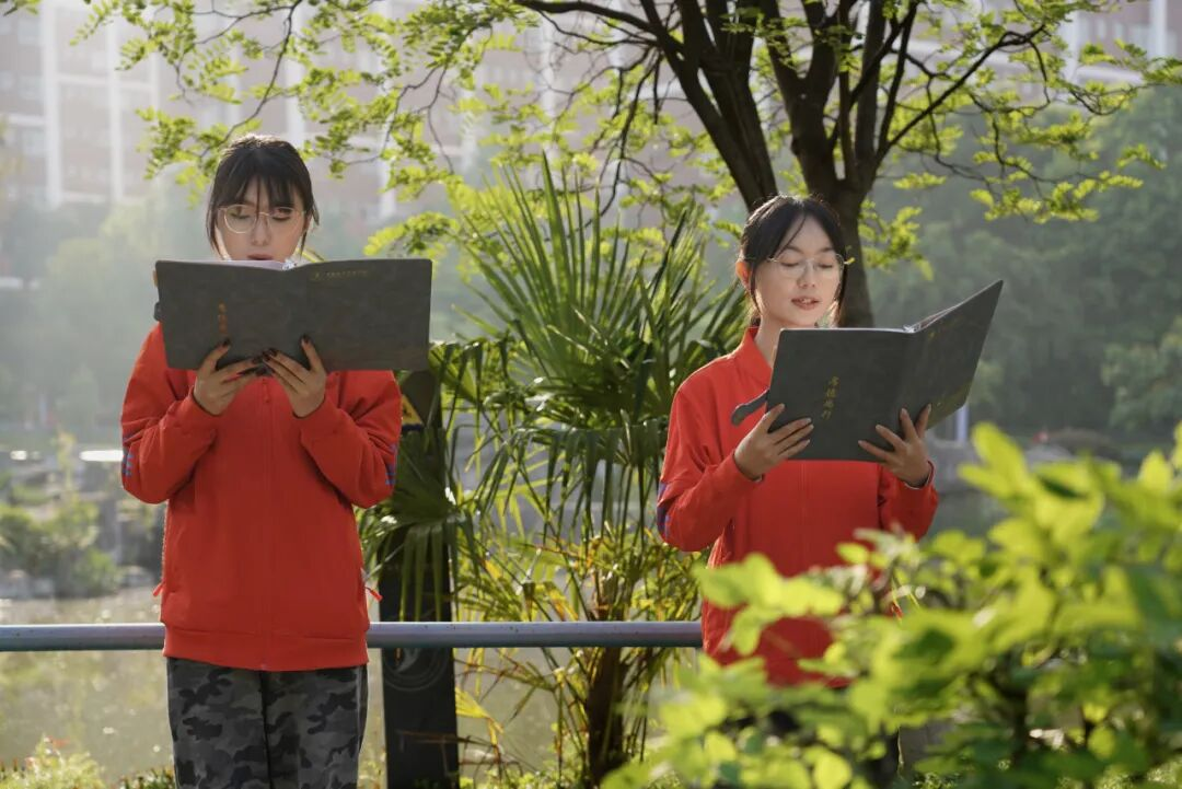 今天,你读书了吗? 第 10 张 今天,你读书了吗? 第 10 张