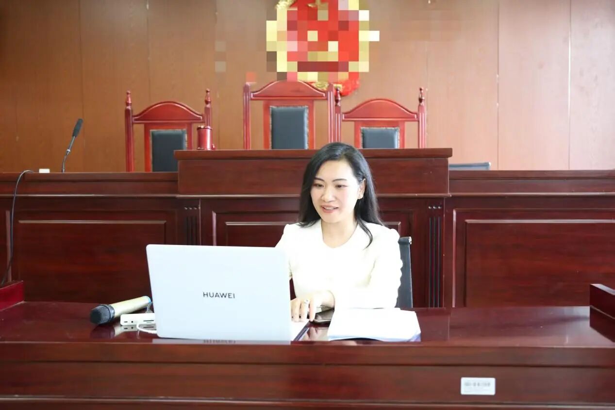 法律人的N+1种选择财经商贸资深律师走进校园,共话法学学子职业成长与多元发展! 第 2 张 法律人的N+1种选择财经商贸资深律师走进校园,共话法学学子职业成长与多元发展! 第 2 张